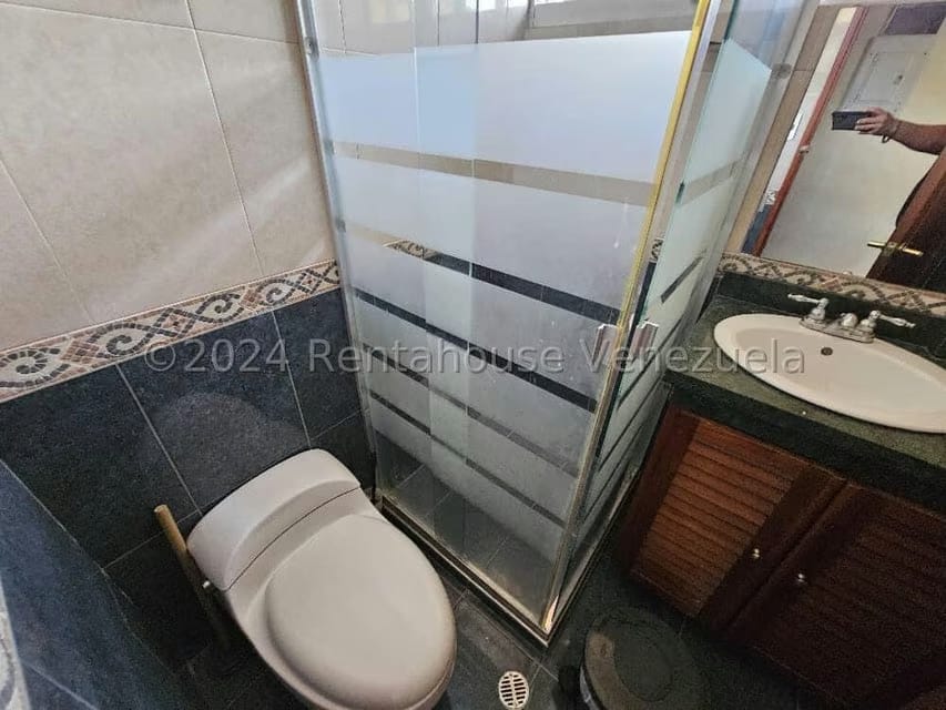 Casa (Duplex) en Venta en El Castaño (Zona Privada), Aragua - 42
