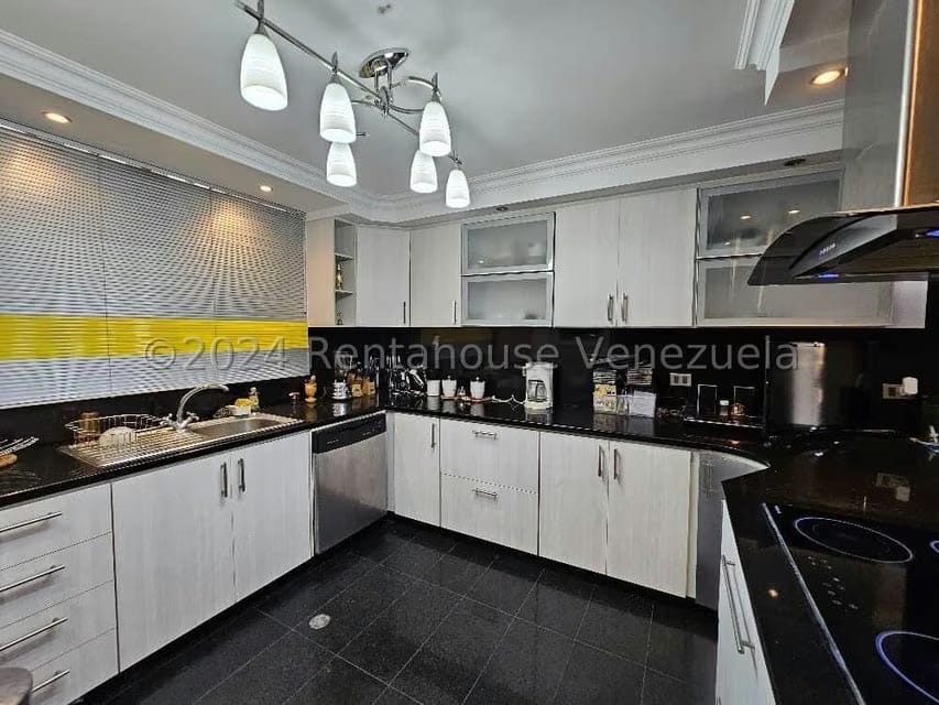 Casa (Duplex) en Venta en El Castaño (Zona Privada), Aragua - 10