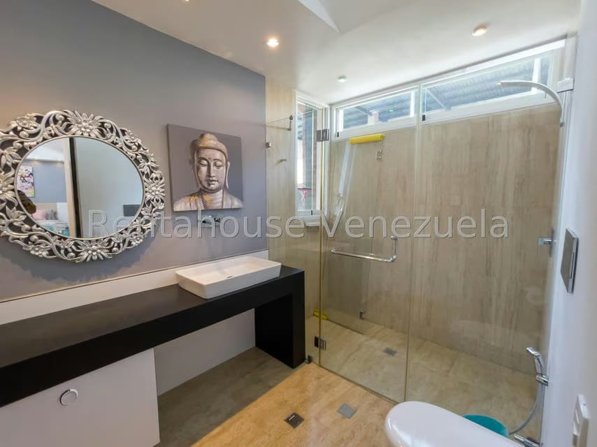 Apartamento (Duplex) en Alquiler en Campo Alegre, Distrito Metropolitano - 22