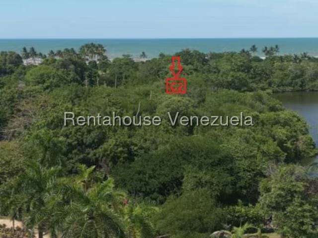 Terreno (Residencial) en Venta en Los Canales de Rio Chico, Miranda - 2