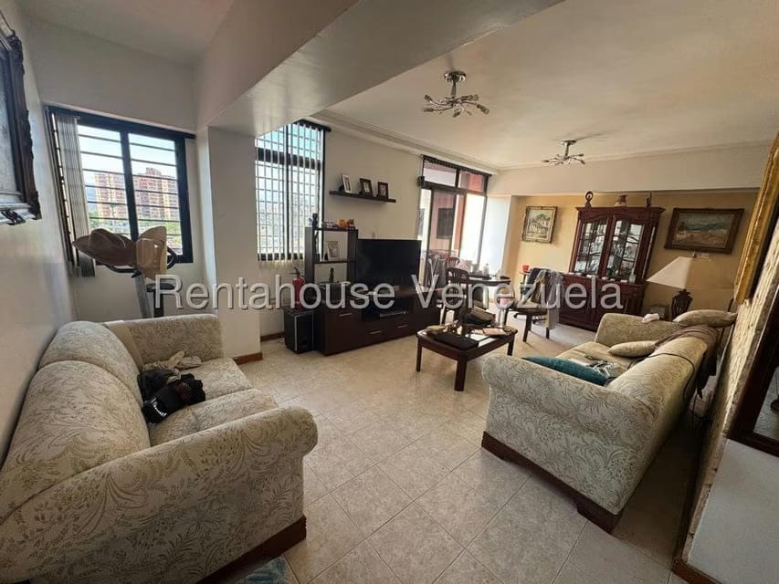 Apartamento (1 Nivel) en Venta en Nueva Segovia, Lara - 3