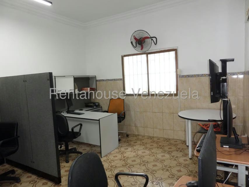 Comercial (Oficina) en Alquiler en Las Acacias, Distrito Metropolitano - 4