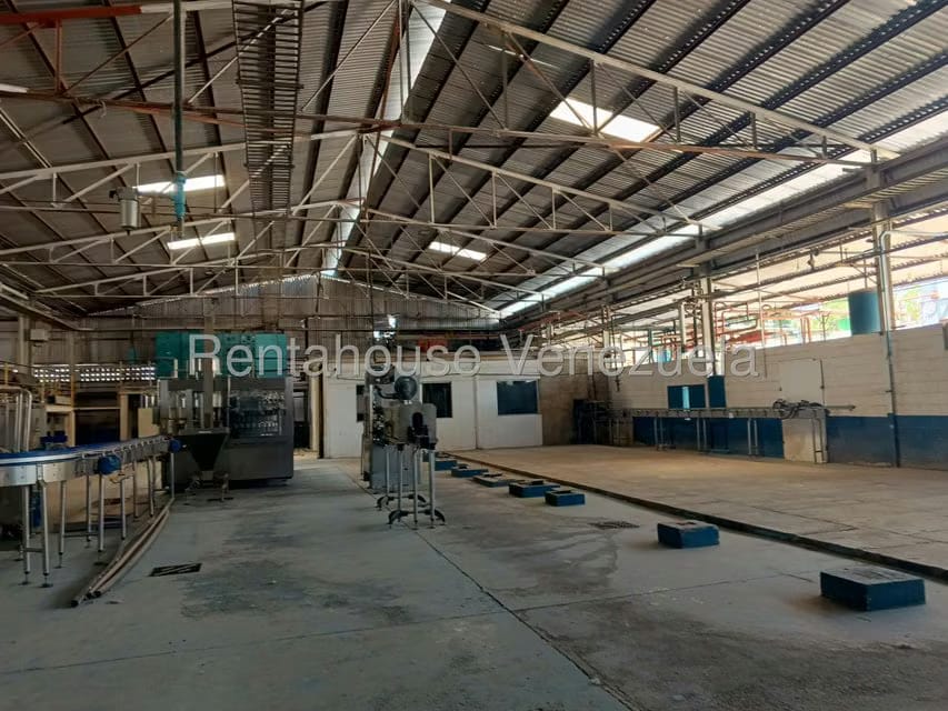 Comercial (Galpon - Deposito) en Venta en Zona Industrial 2, Lara - 4