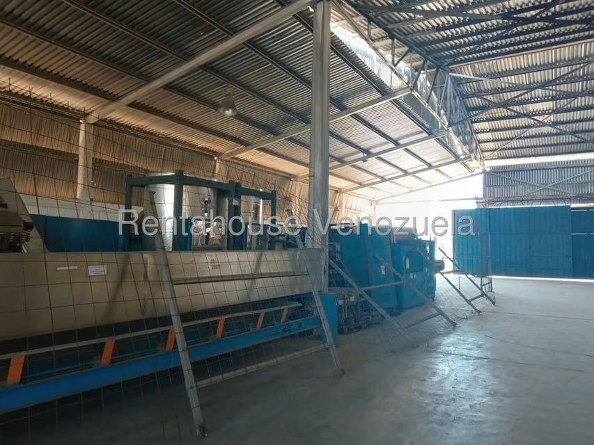 Comercial (Galpon - Deposito) en Venta en Zona Industrial 2, Lara - 6