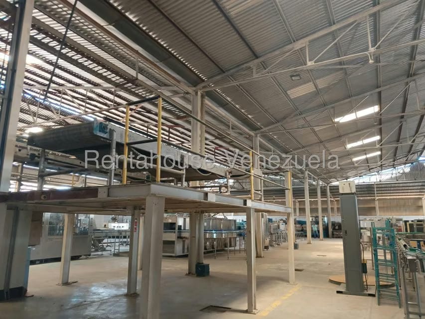 Comercial (Galpon - Deposito) en Venta en Zona Industrial 2, Lara - 10