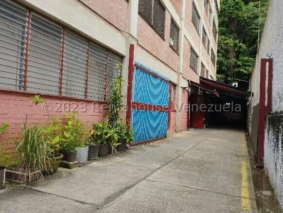 Comercial (Edificio) en Venta en Palo Verde, Distrito Metropolitano - 3