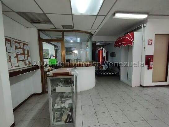 Comercial (Edificio) en Venta en Palo Verde, Distrito Metropolitano - 27