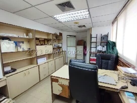 Comercial (Edificio) en Venta en Palo Verde, Distrito Metropolitano - 39