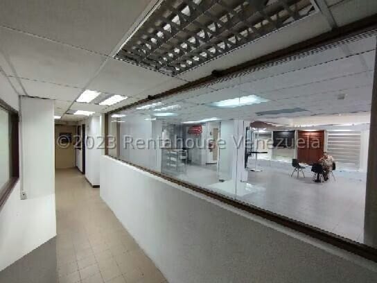 Comercial (Edificio) en Venta en Palo Verde, Distrito Metropolitano - 44
