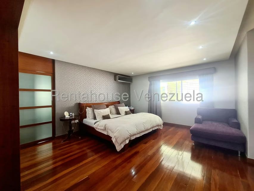 Casa (Duplex) en Venta en Miranda, Distrito Metropolitano - 21