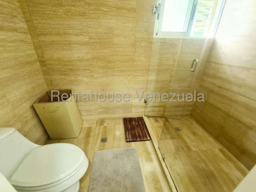 Casa (Duplex) en Venta en Miranda, Distrito Metropolitano - 26