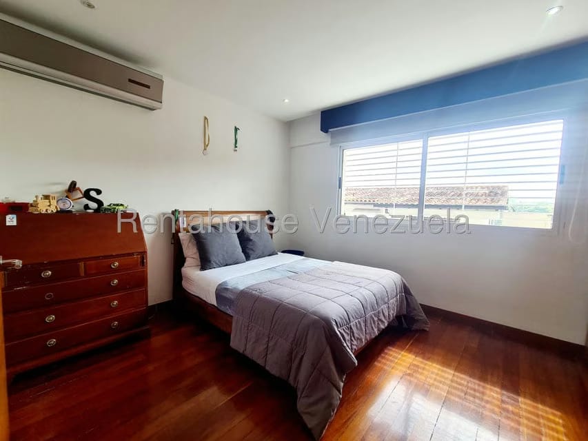 Casa (Duplex) en Venta en Miranda, Distrito Metropolitano - 27