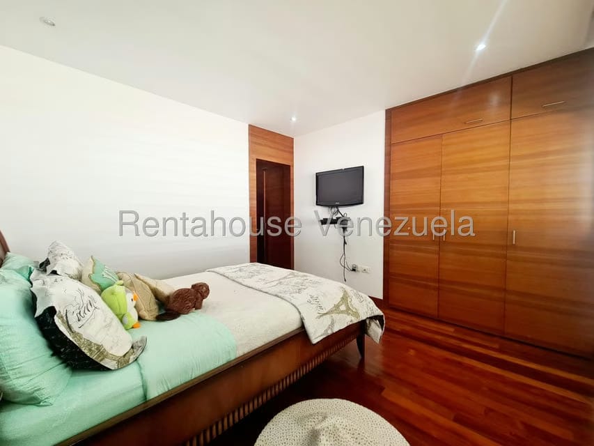Casa (Duplex) en Venta en Miranda, Distrito Metropolitano - 31