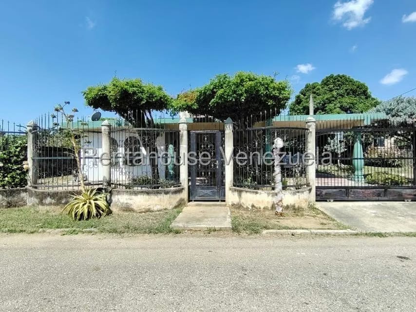 Casa (Multipes Niveles) en Venta en Barrio Libertad, Zulia