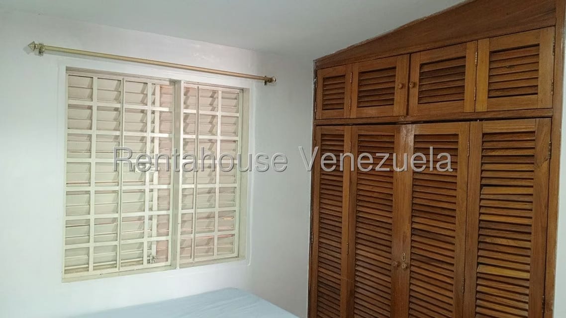 Casa (Multipes Niveles) en Venta en Segunda Sabana, Trujillo - 11