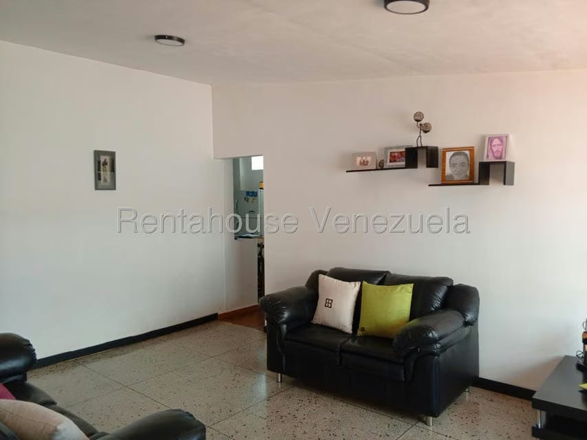 Casa (Multipes Niveles) en Venta en Segunda Sabana, Trujillo - 3