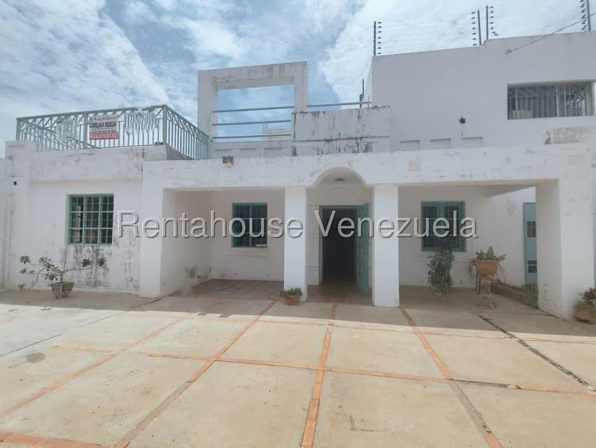 Comercial (Local Comercial) en Venta en Tierra Negra, Zulia