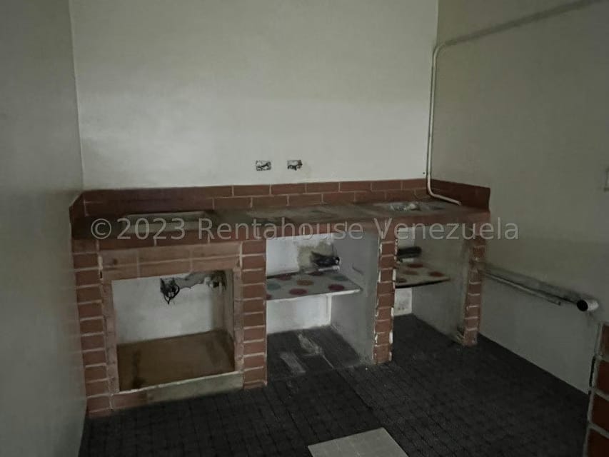 Comercial (Local Comercial) en Alquiler en El Cafetal, Distrito Metropolitano - 8