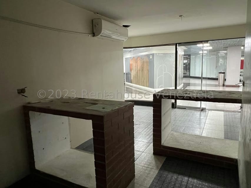 Comercial (Local Comercial) en Alquiler en El Cafetal, Distrito Metropolitano - 9