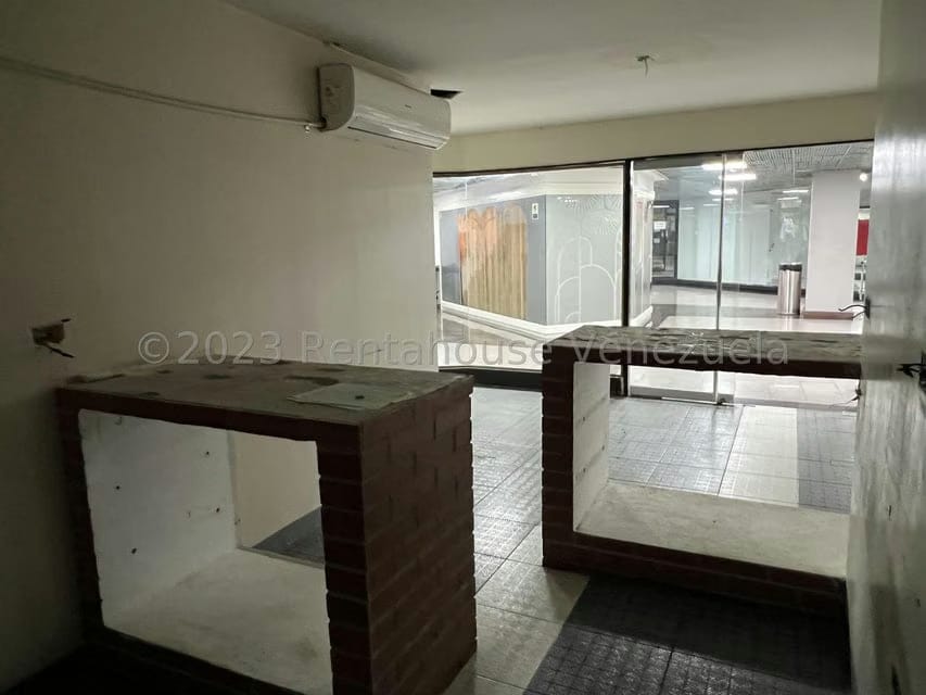 Comercial (Local Comercial) en Alquiler en El Cafetal, Distrito Metropolitano - 10