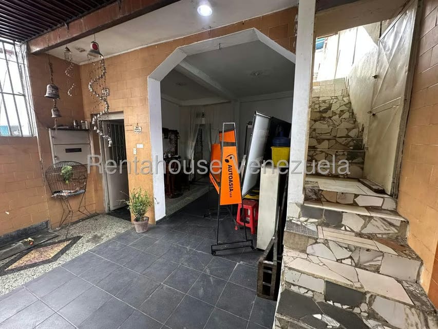 Casa (Duplex) en Venta en Catia, Distrito Metropolitano - 15