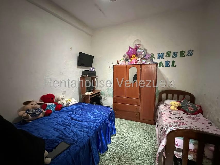 Casa (Duplex) en Venta en Catia, Distrito Metropolitano - 8