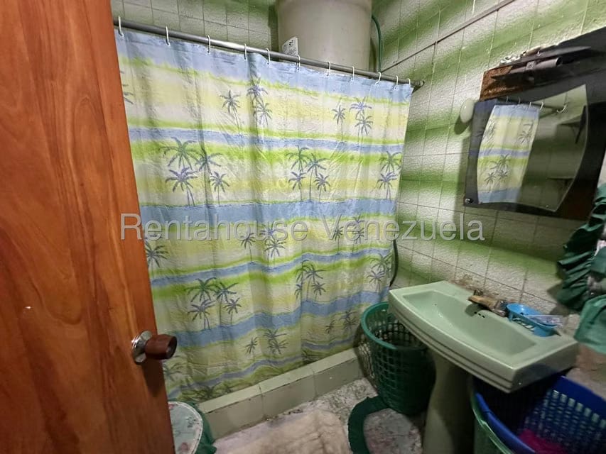 Casa (Duplex) en Venta en Catia, Distrito Metropolitano - 9