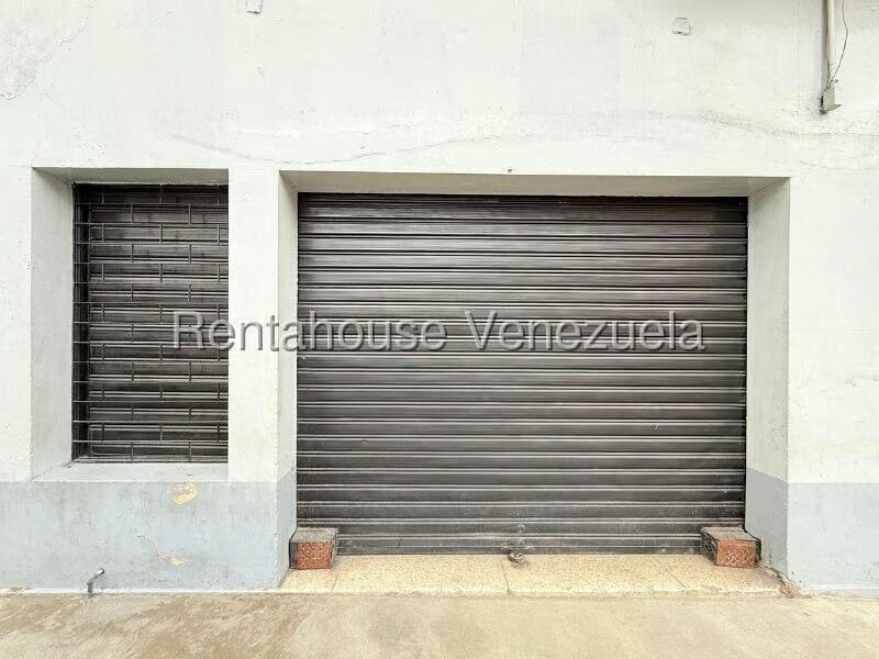 Comercial (Local Comercial) en Alquiler en Centro, Lara - 2