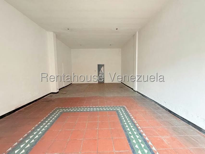 Comercial (Local Comercial) en Alquiler en Centro, Lara - 3