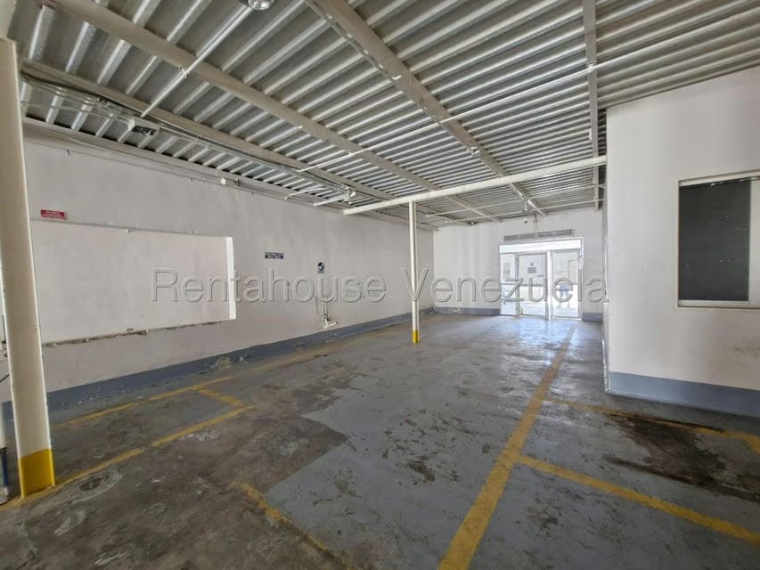Comercial (Local Comercial) en Venta en Santa Rita, Aragua - 20