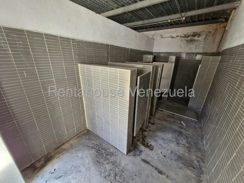 Comercial (Local Comercial) en Venta en Santa Rita, Aragua - 45