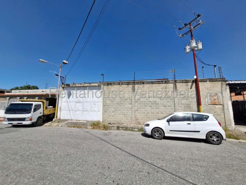 Comercial (Local Comercial) en Venta en Santa Rita, Aragua - 50