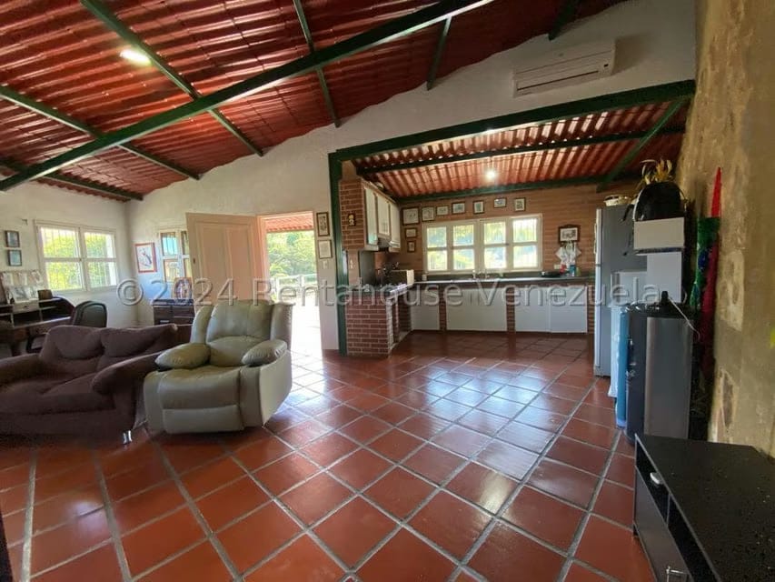 Terreno (Comercial) en Venta en Las Salias, Miranda - 48