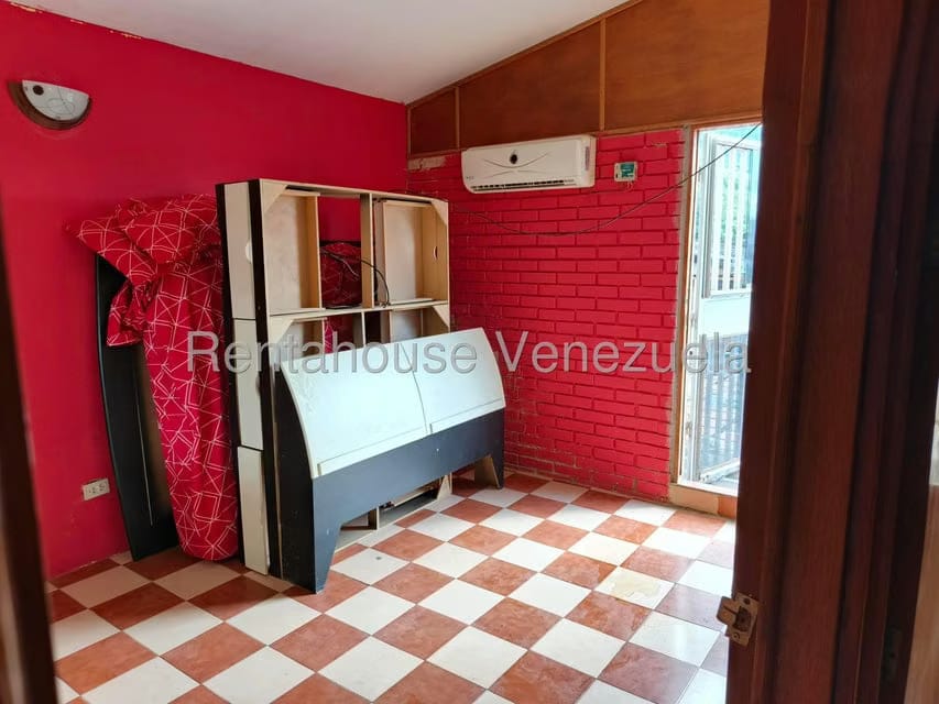 Casa (Duplex) en Alquiler en Valle Arriba, Miranda - 18