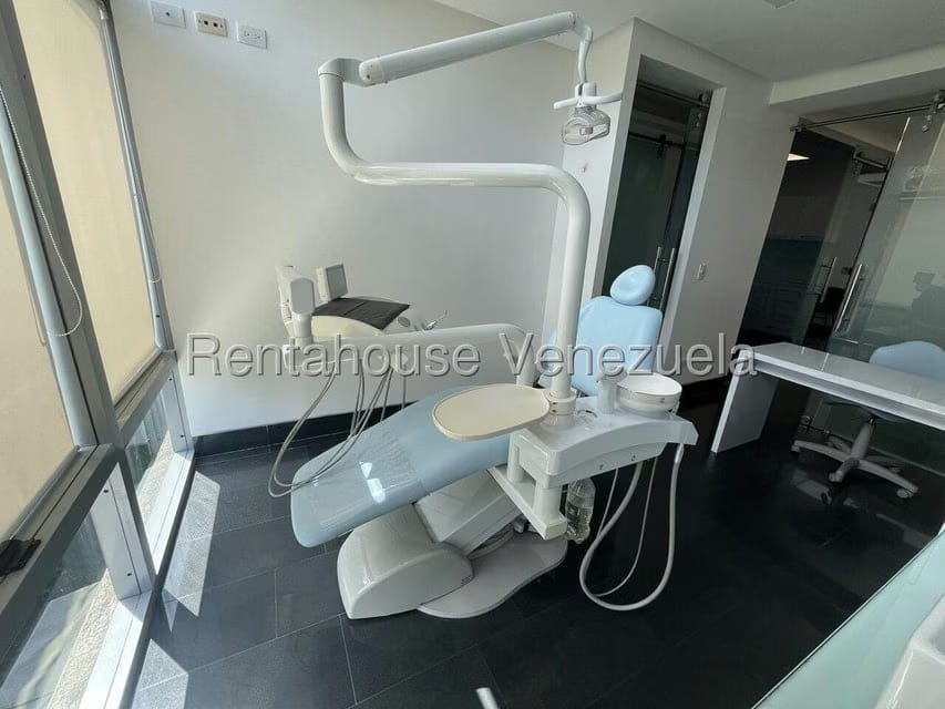 Comercial (Consultorio Medico) en Alquiler en La Trinidad, Distrito Metropolitano - 4