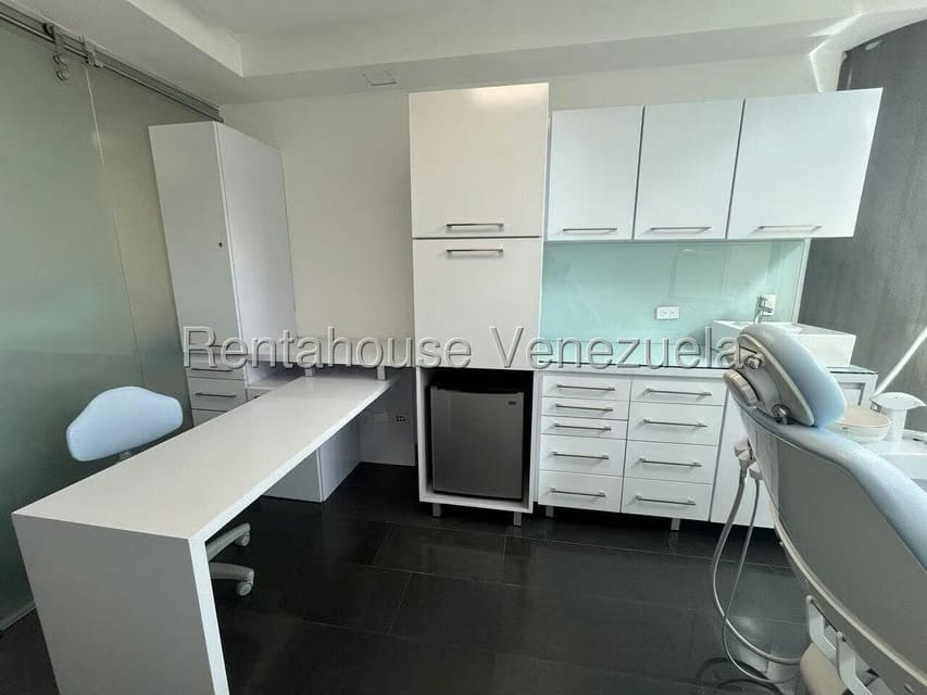 Comercial (Consultorio Medico) en Alquiler en La Trinidad, Distrito Metropolitano - 5