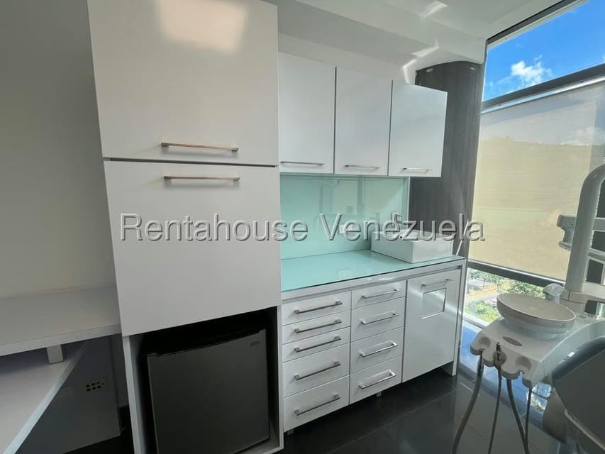 Comercial (Consultorio Medico) en Alquiler en La Trinidad, Distrito Metropolitano - 7