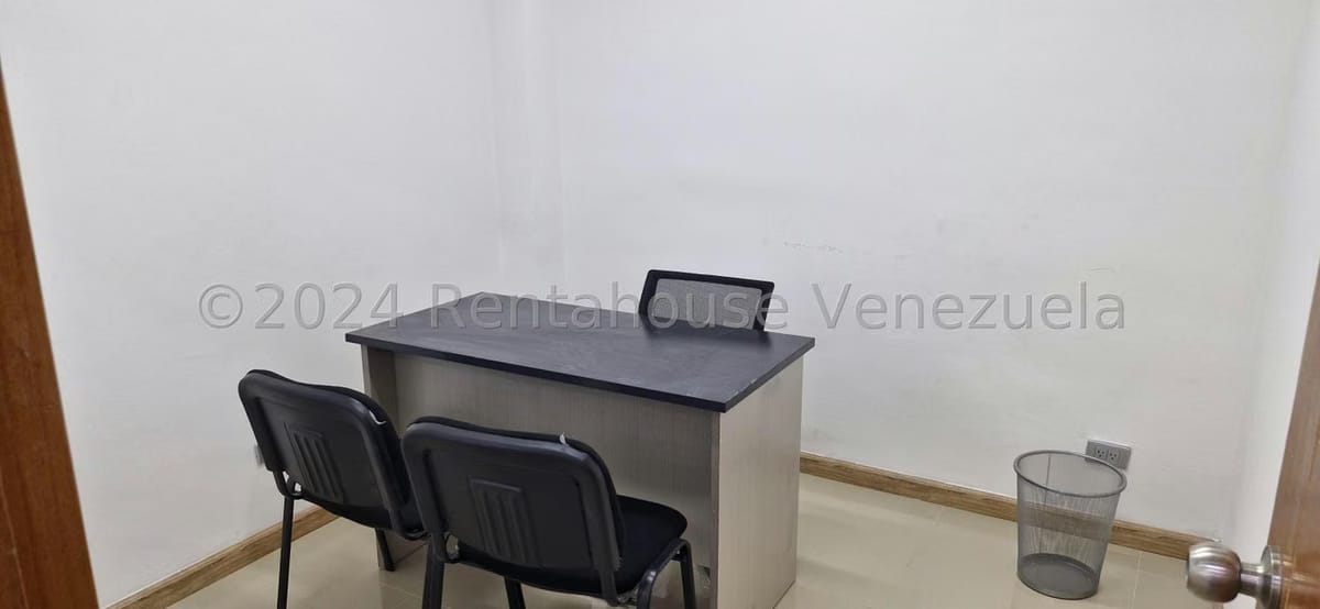 Comercial (Local Comercial) en Venta en Los Cortijos de Lourdes, Distrito Metropolitano - 14