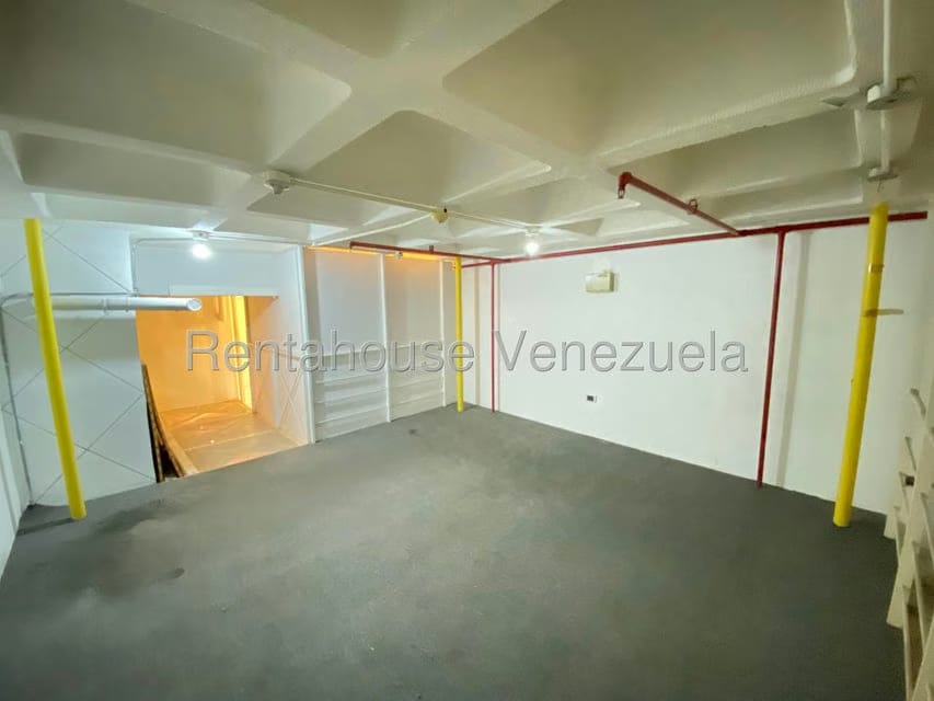 Comercial (Local Comercial) en Venta en Prados del Este, Distrito Metropolitano - 12