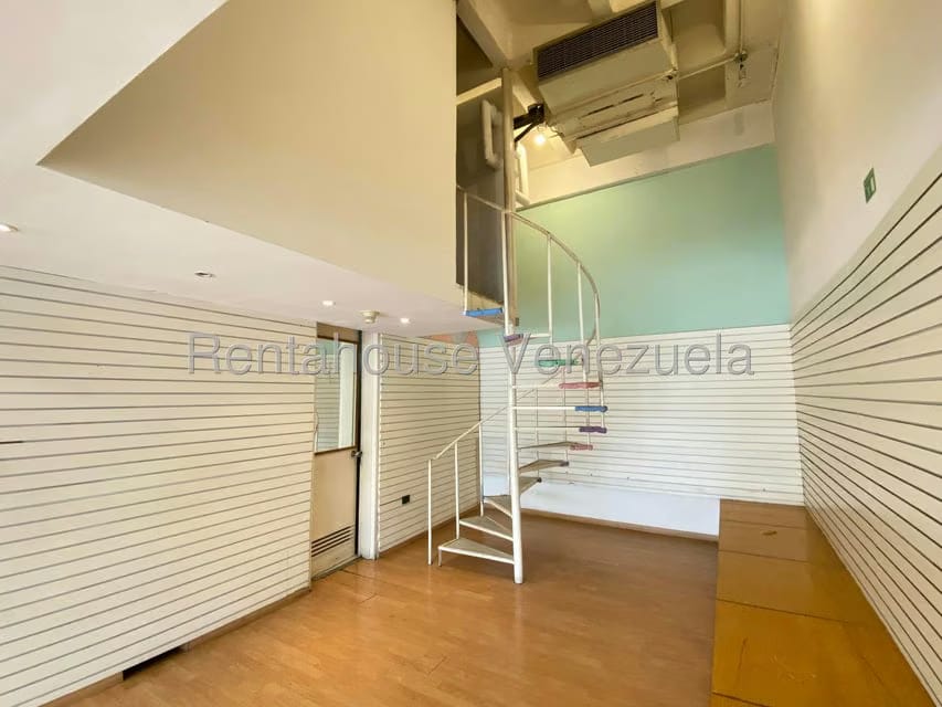 Comercial (Local Comercial) en Venta en Prados del Este, Distrito Metropolitano - 7