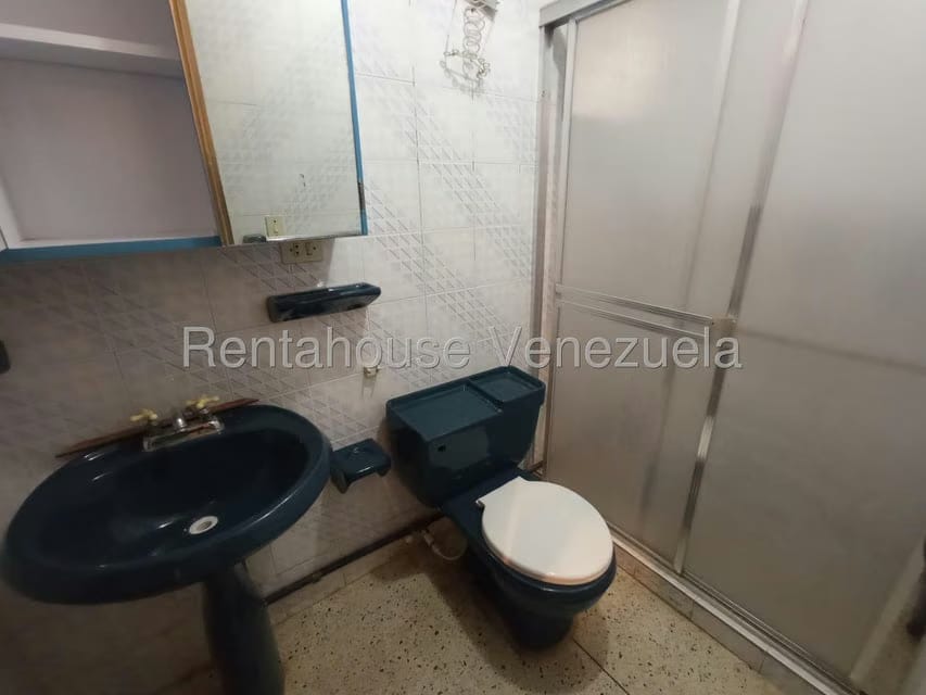 Casa (1 Nivel) en Alquiler en Campo Maraven, Falcon - 13