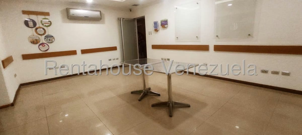 Comercial (Oficina) en Alquiler en Colinas de Bello Monte, Distrito Metropolitano - 11