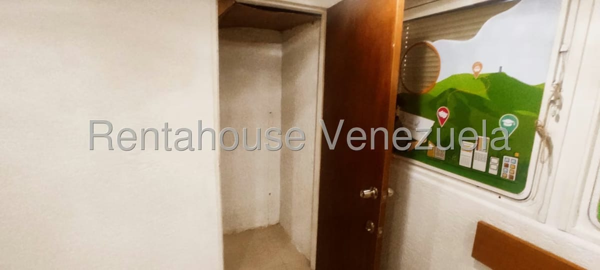 Comercial (Oficina) en Alquiler en Colinas de Bello Monte, Distrito Metropolitano - 12
