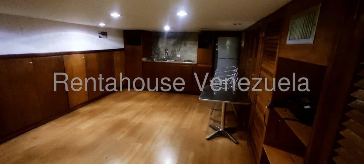 Comercial (Oficina) en Alquiler en Colinas de Bello Monte, Distrito Metropolitano - 16