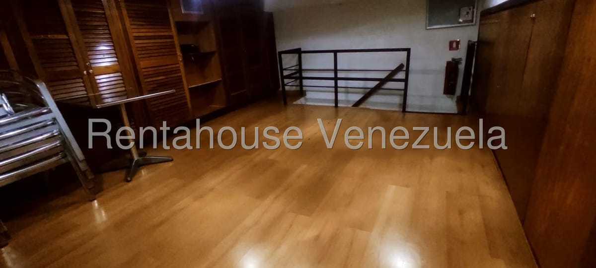 Comercial (Oficina) en Alquiler en Colinas de Bello Monte, Distrito Metropolitano - 17