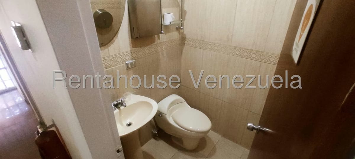 Comercial (Oficina) en Alquiler en Colinas de Bello Monte, Distrito Metropolitano - 21