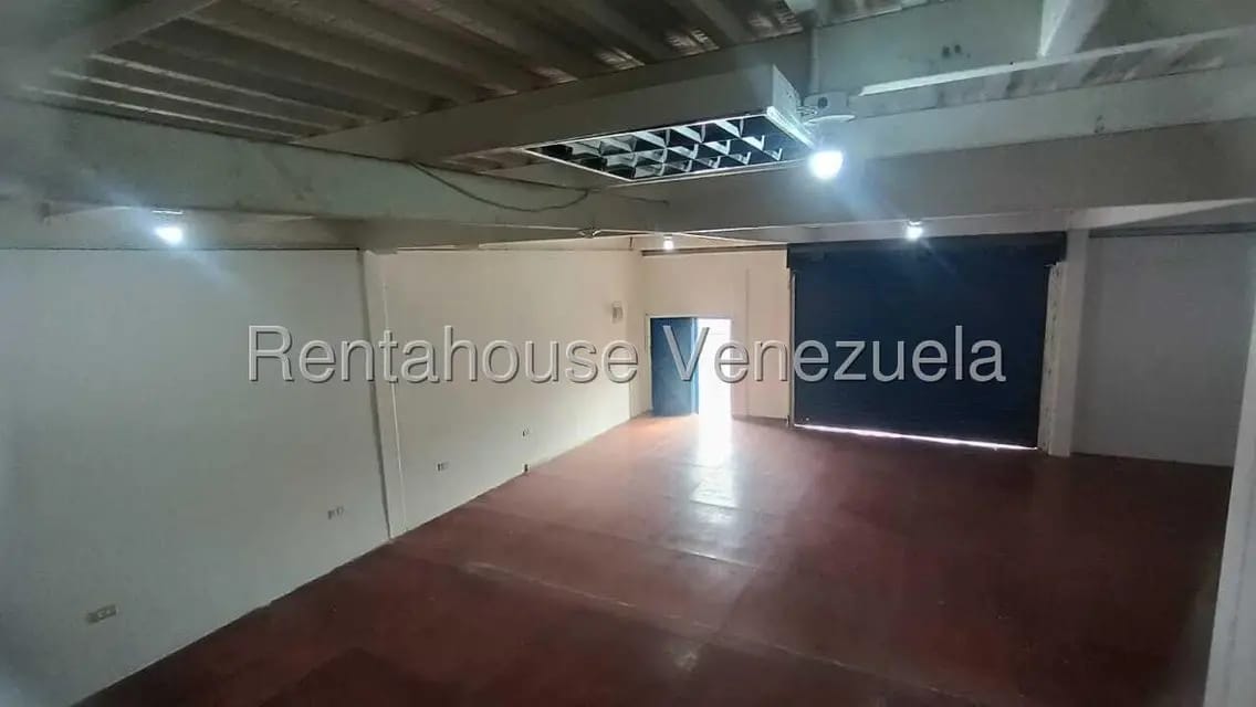 Comercial (Local Comercial) en Alquiler en Zona Oeste, Lara - 21