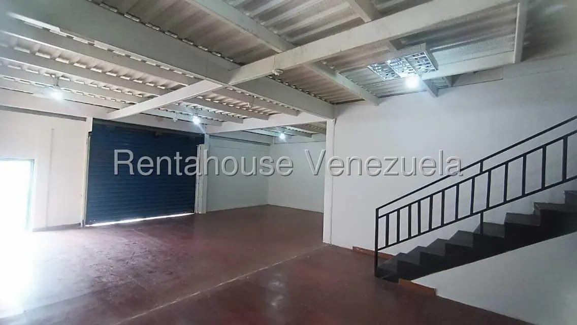 Comercial (Local Comercial) en Alquiler en Zona Oeste, Lara - 4