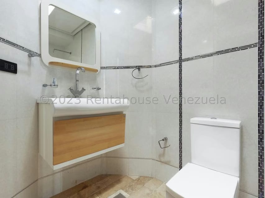 Casa (Duplex) en Venta en Los Cardones, Lara - 15