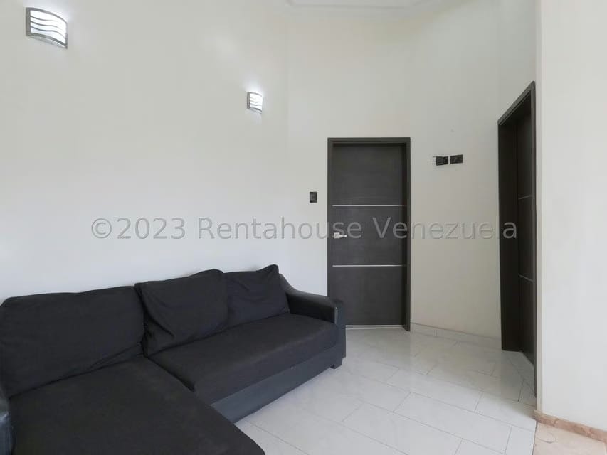 Casa (Duplex) en Venta en Los Cardones, Lara - 10